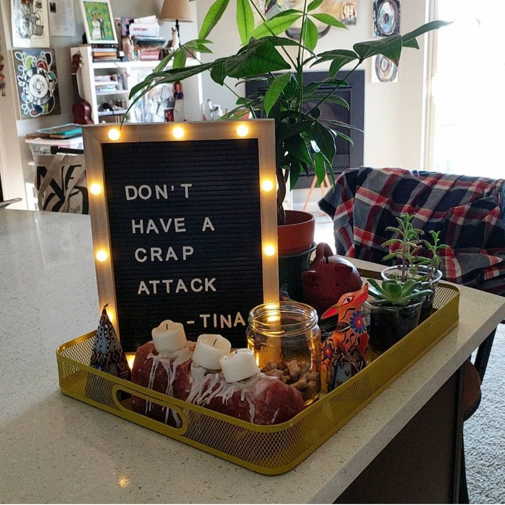 Light-up changeable letter board